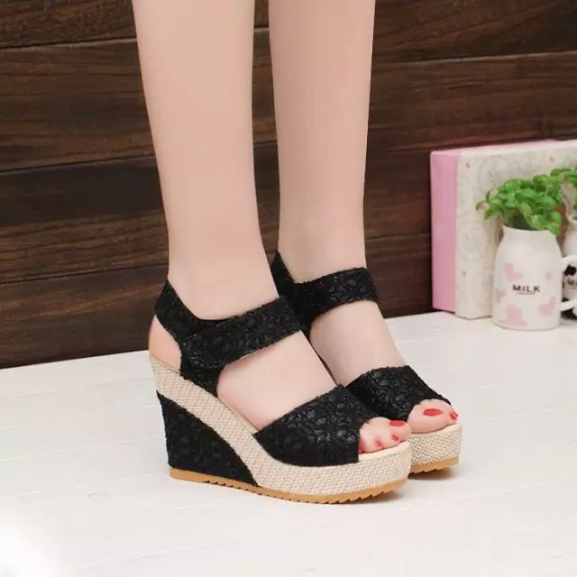  Flat bottom high heel sandals