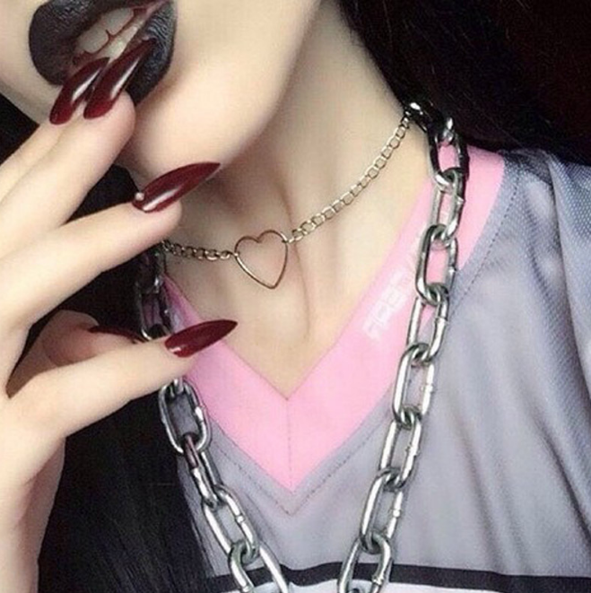  New fashion jewelry hollow heart choker necklace