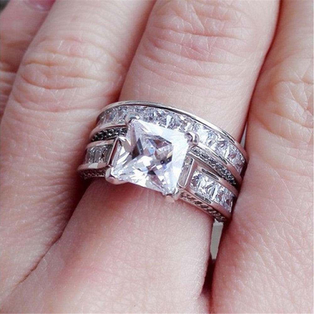  New Style Charm Couple Rings His Her Silver Color Princess Cut CZ Anniversary Promise Wedding Engagement Ring Sets